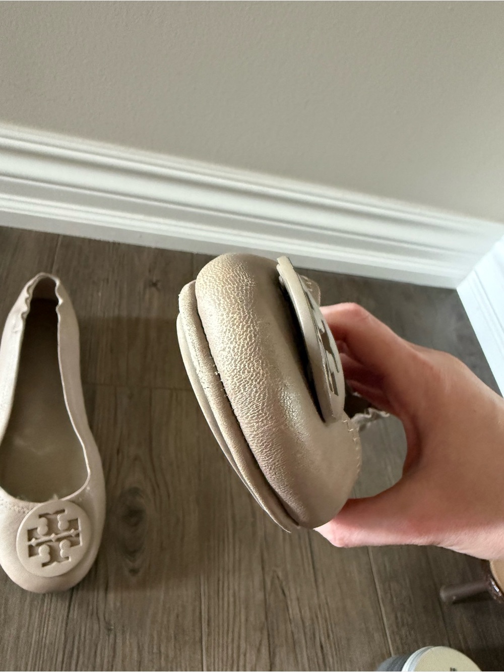 Tory Burch Leather Flats Size 7.5 - Picture 4 of 8